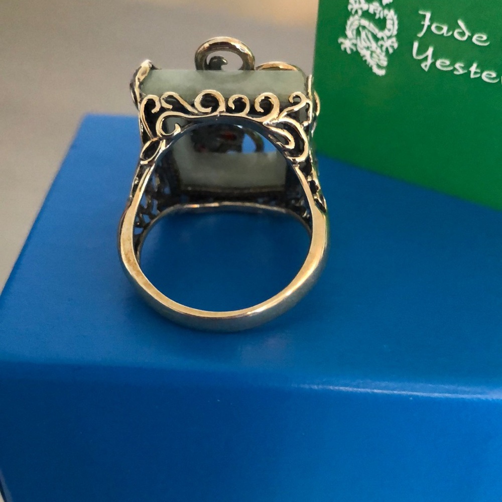 Jade ring. - Picture 4 of 7